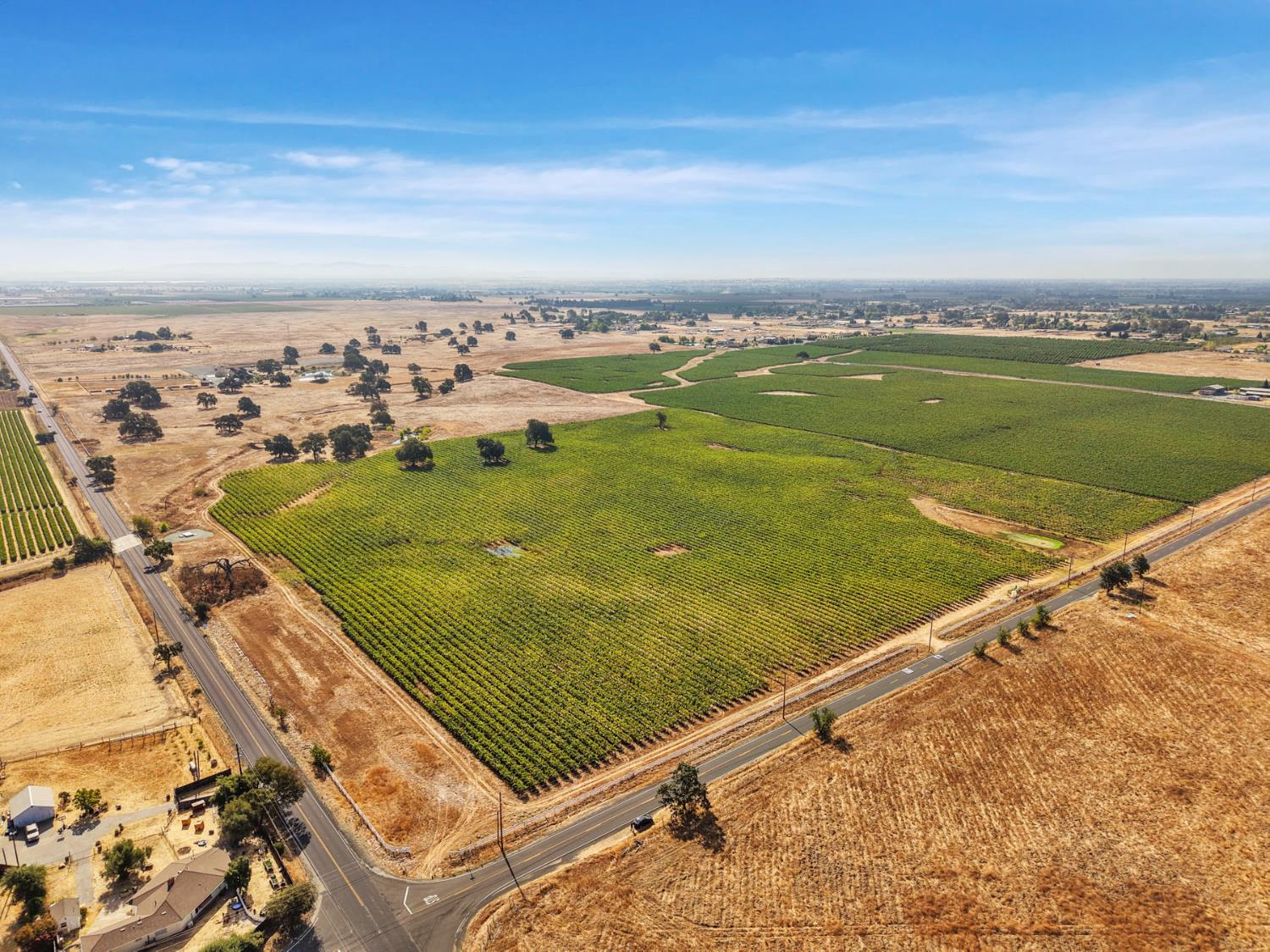 13700 Liberty Road Acampo, CA 95220 - Photo 13 of 22 Gallery Image 13