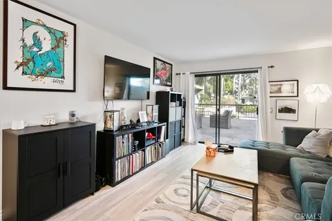 $529,000 | 898 Temple Terrace, Unit 125, Los Angeles, CA 90042