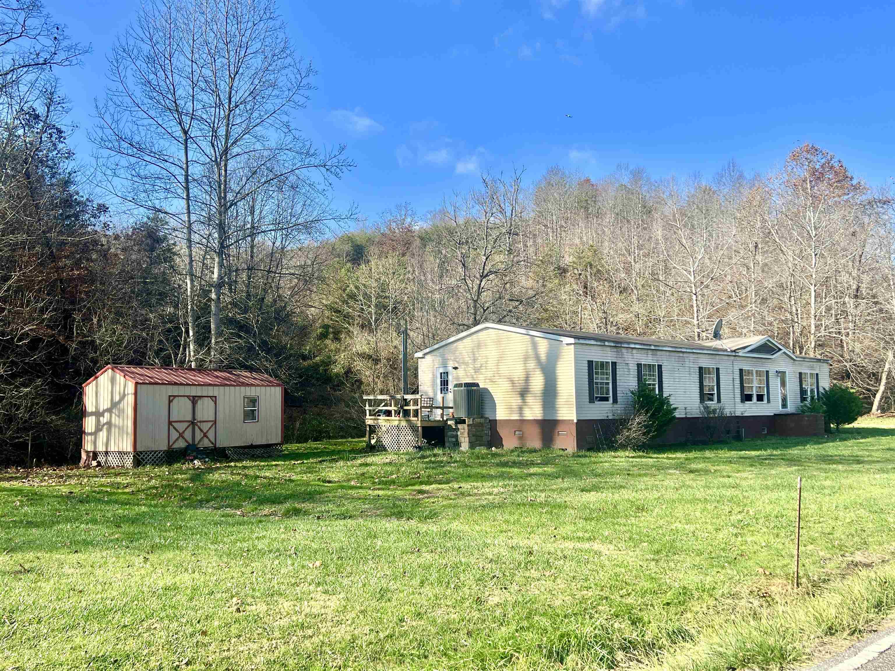 16801 Trace Road Rush, KY 41168 - Photo 8 of 8