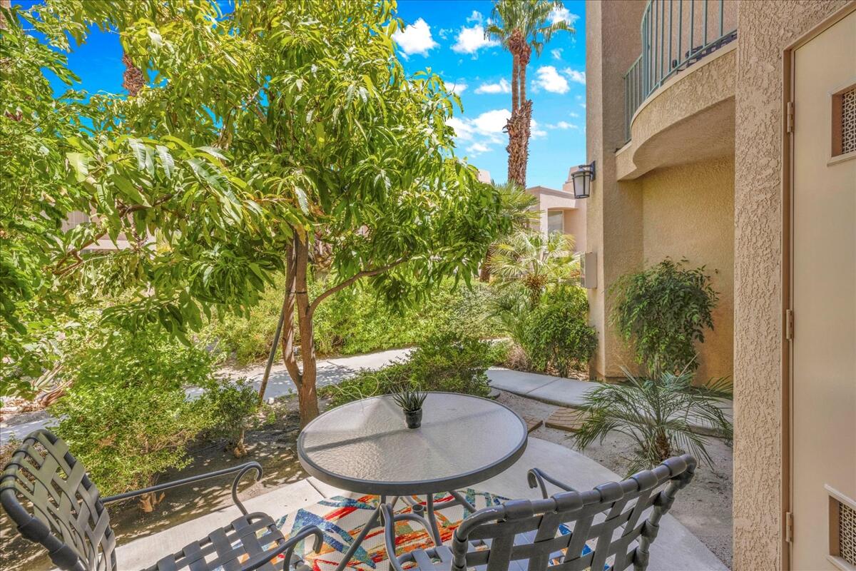 1555 North Chaparral Road, Unit 402 Palm Springs, CA 92262 - Photo 30 of 45 32-20