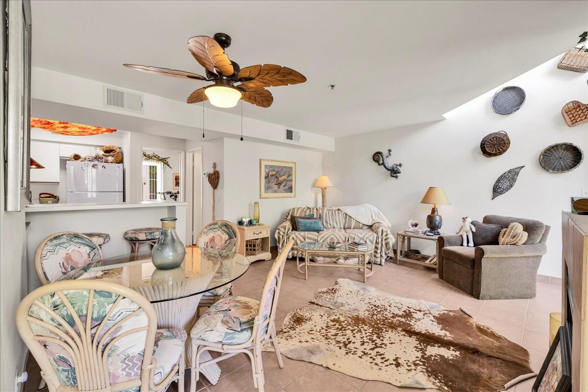 1555 North Chaparral Road, Unit 402 Palm Springs, CA 92262 - Photo 9 of 45 03-04