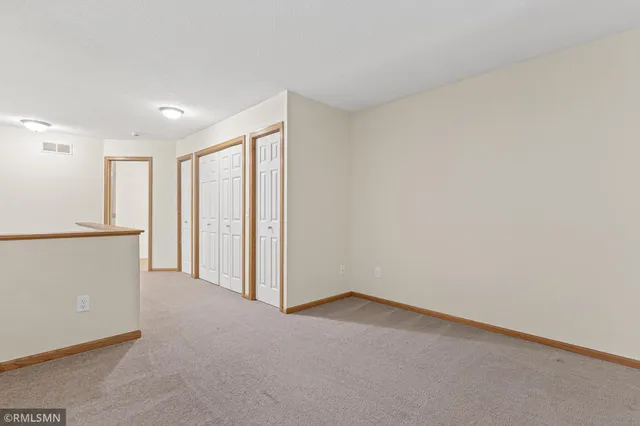 $223,200 | 7795 Hemingway Avenue South, Cottage Grove, MN 55016