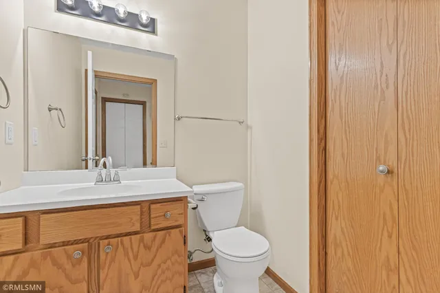 $223,200 | 7795 Hemingway Avenue South, Cottage Grove, MN 55016