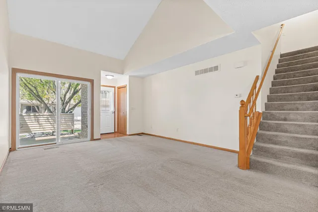 $223,200 | 7795 Hemingway Avenue South, Cottage Grove, MN 55016