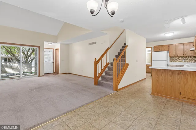 $223,200 | 7795 Hemingway Avenue South, Cottage Grove, MN 55016