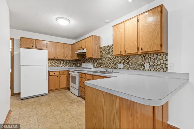 $223,200 | 7795 Hemingway Avenue South, Cottage Grove, MN 55016