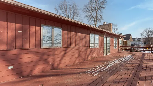 $889,000 | 12192 Gehrkes Point Northwest, Alexandria, MN 56308