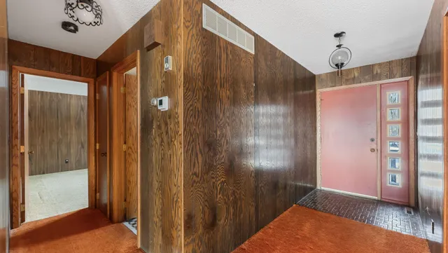 $889,000 | 12192 Gehrkes Point Northwest, Alexandria, MN 56308