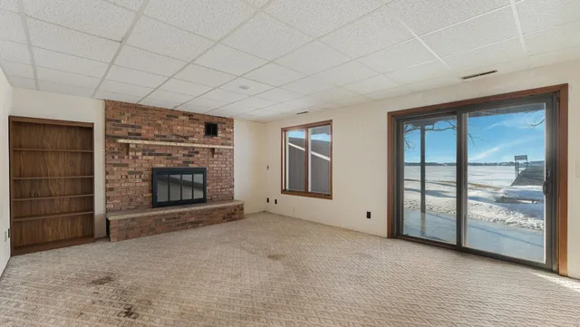 $889,000 | 12192 Gehrkes Point Northwest, Alexandria, MN 56308