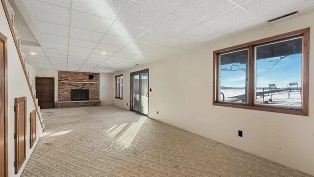 $889,000 | 12192 Gehrkes Point Northwest, Alexandria, MN 56308