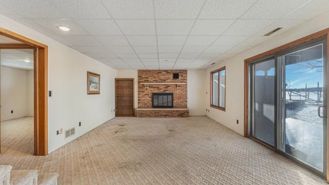 $889,000 | 12192 Gehrkes Point Northwest, Alexandria, MN 56308