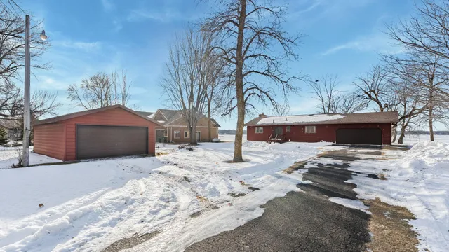 $889,000 | 12192 Gehrkes Point Northwest, Alexandria, MN 56308