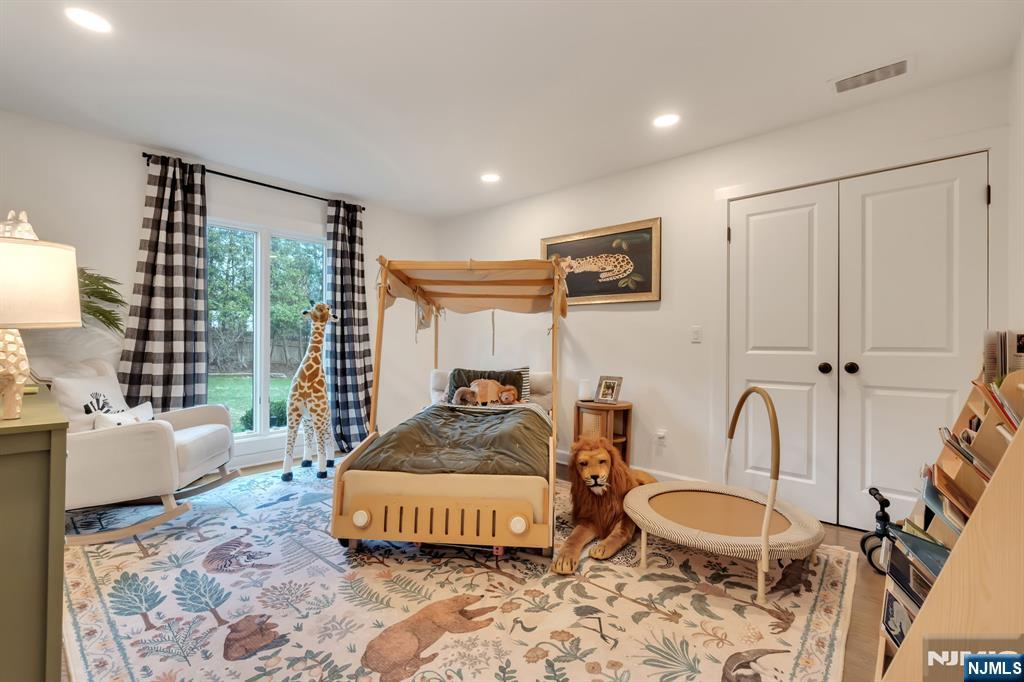 16 East Greenbrook Road Caldwell, NJ 07006 - Photo 32 of 34