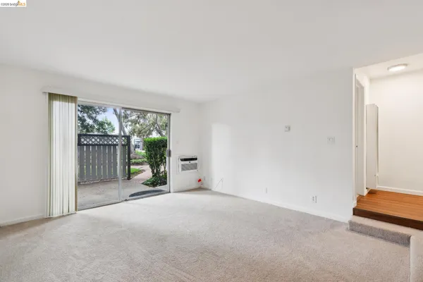 $210,000 | 1591 Ellis Street, Unit 105, Concord, CA 94520