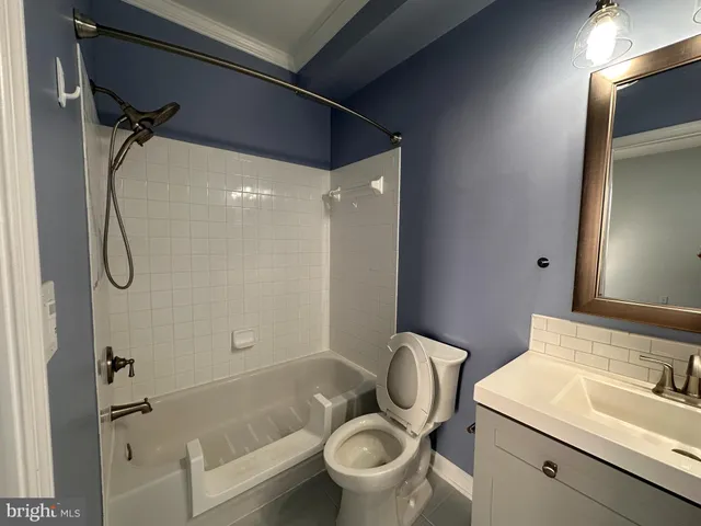 $2,200 | 22607 Blue Elder Terrace, Unit 201, Brambleton, VA 20148