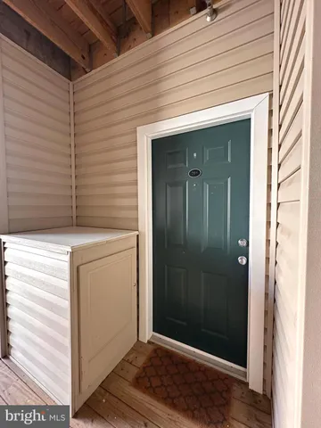 $2,200 | 22607 Blue Elder Terrace, Unit 201, Brambleton, VA 20148