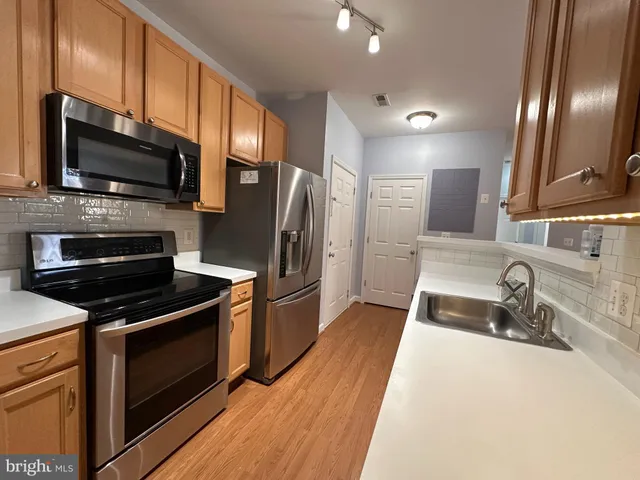 $2,200 | 22607 Blue Elder Terrace, Unit 201, Brambleton, VA 20148