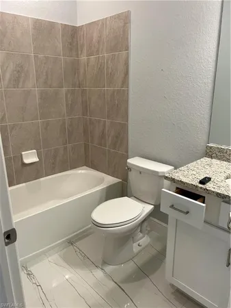 $2,500 | 4351 Bluegrass Drive, Fort Myers, FL 33916