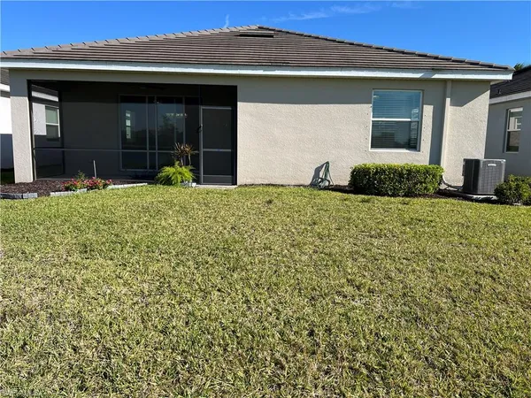 $2,500 | 4351 Bluegrass Drive, Fort Myers, FL 33916