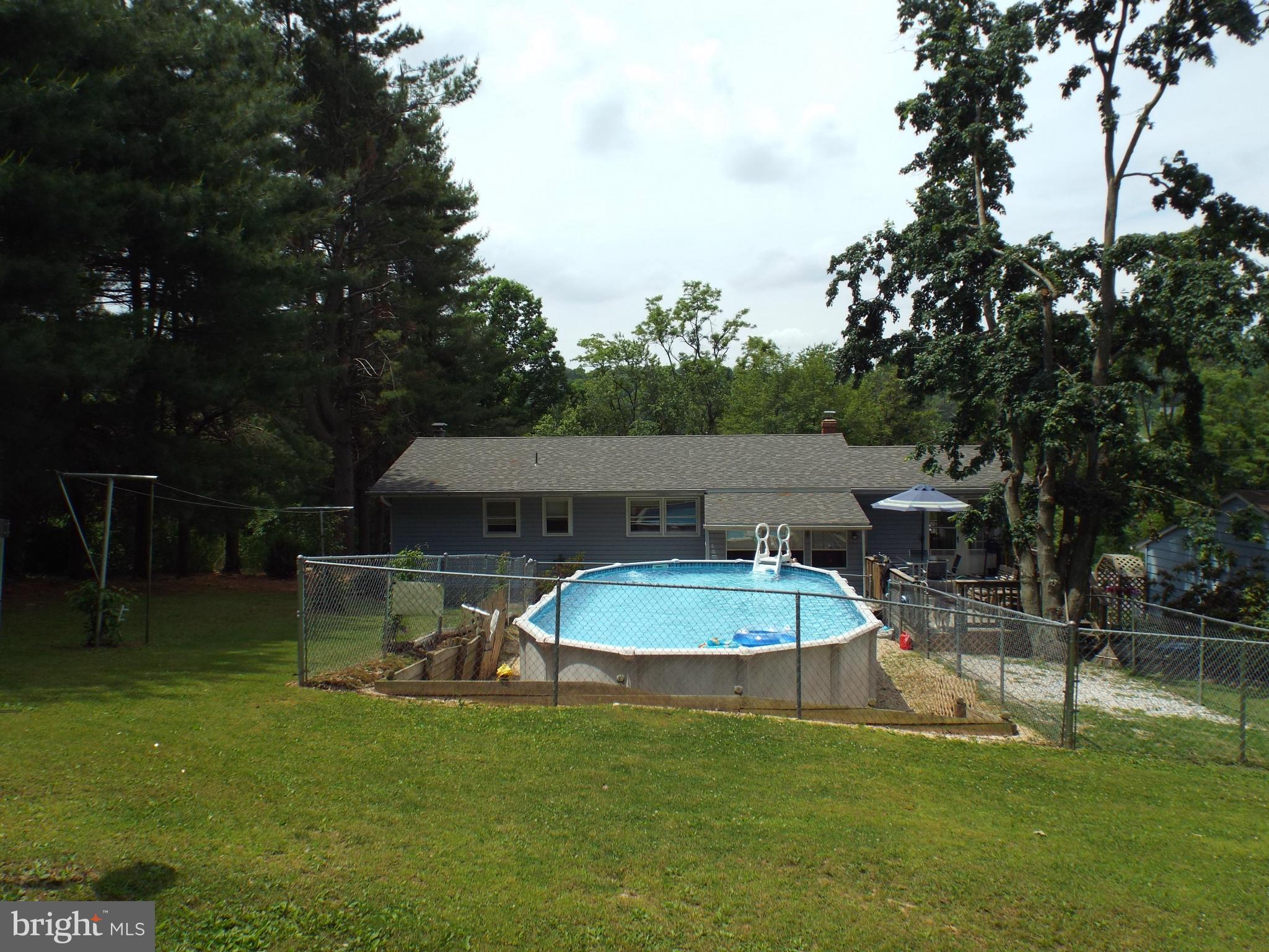2211 Fridinger Mill Road Westminster, MD 21157 - Photo 27 of 29 Exterior (Rear)