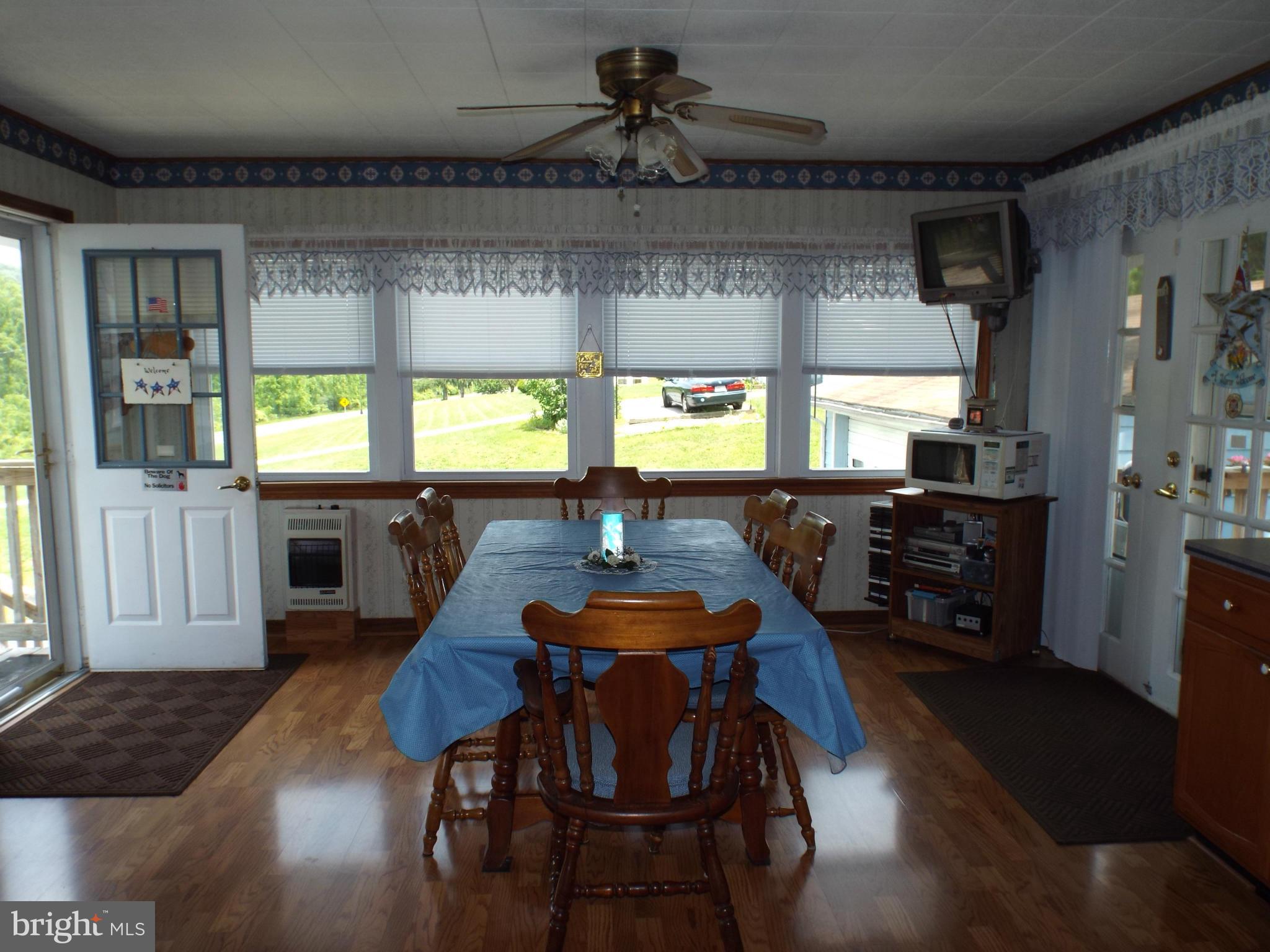 2211 Fridinger Mill Road Westminster, MD 21157 - Photo 9 of 29 Kitchen