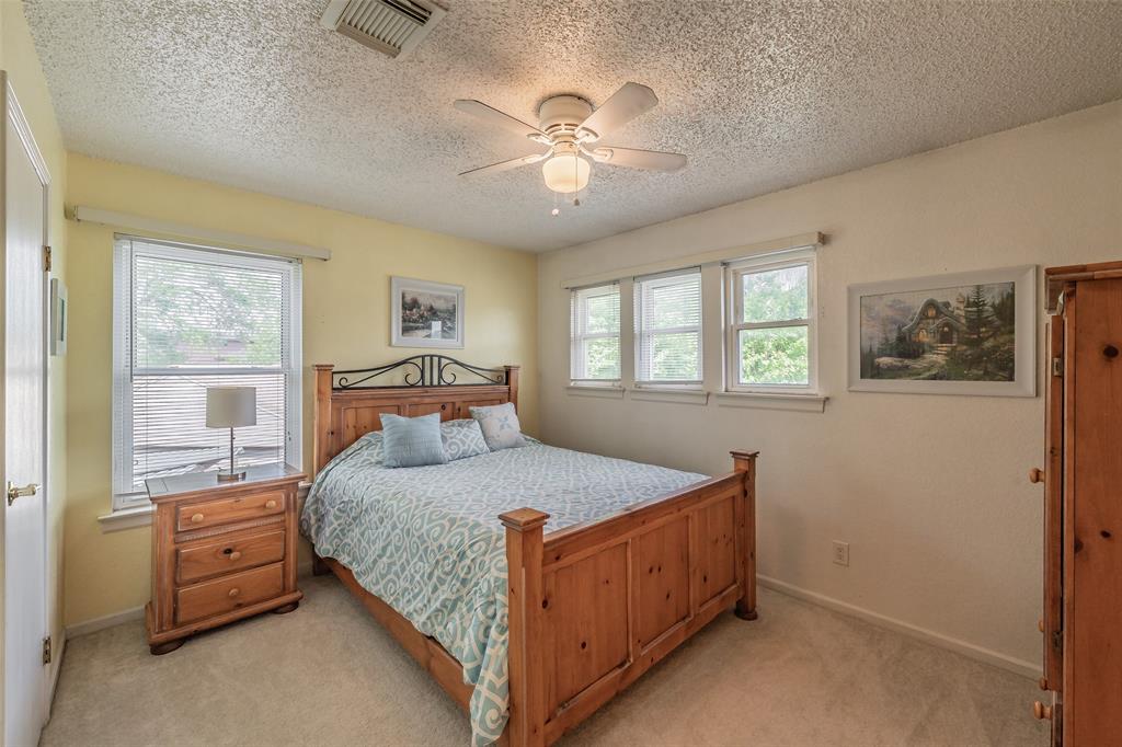 1219 Brian Court Grapevine, TX 76051 - Photo 20 of 26