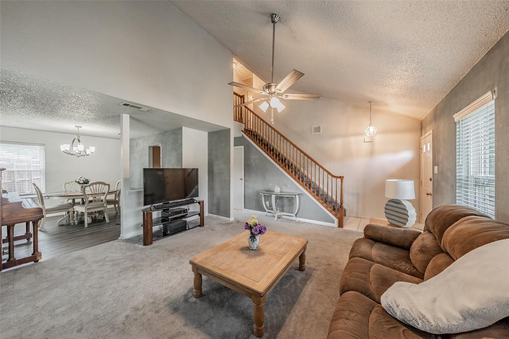 1219 Brian Court Grapevine, TX 76051 - Photo 8 of 26