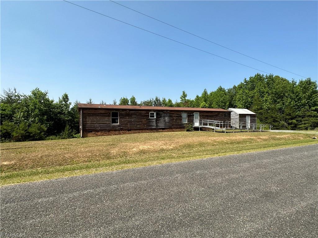 208 Conrad Shumate Road Elkin, NC 28621 - Photo 22 of 25 Gallery Image 22