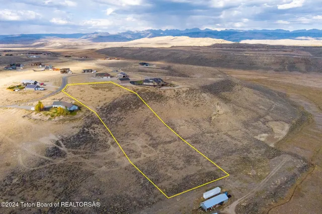 $275,000 | Lot 18 Wild Place, Pinedale, WY 82941