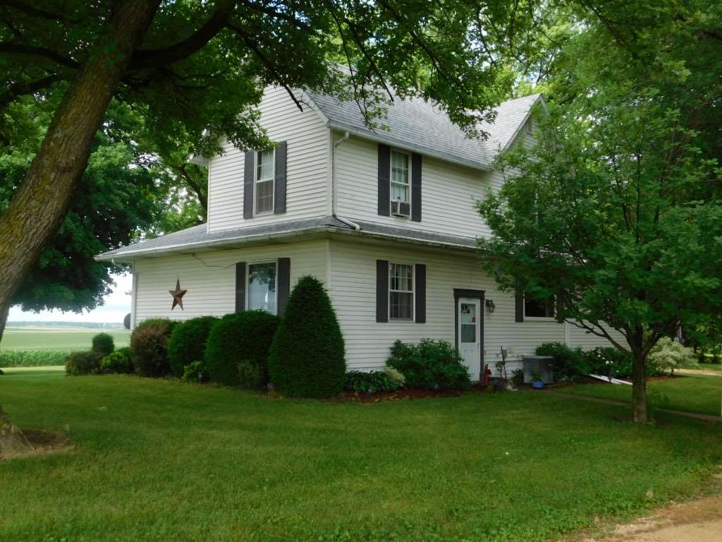 37 Oxford Junction Road Clarence, IA 52216 - Photo 3 of 31 Gallery Image 3