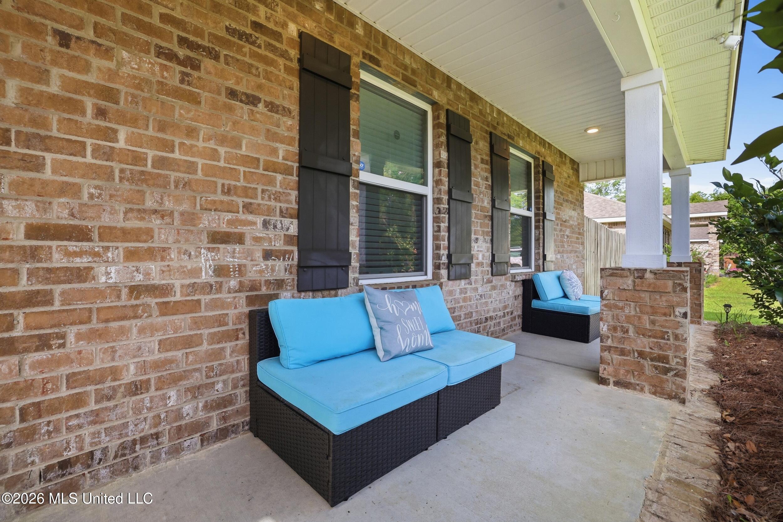 8257 Curry Road Biloxi, MS 39532 - Photo 6 of 49 R6__1126