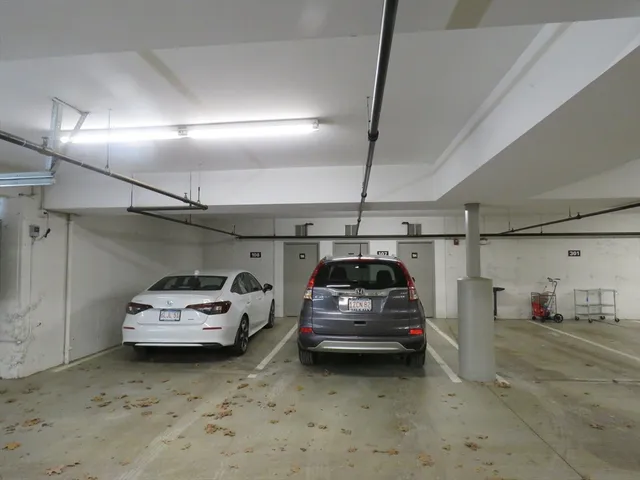 $549,900 | 5 Mission Road, Unit 107, Chelmsford, MA 01863