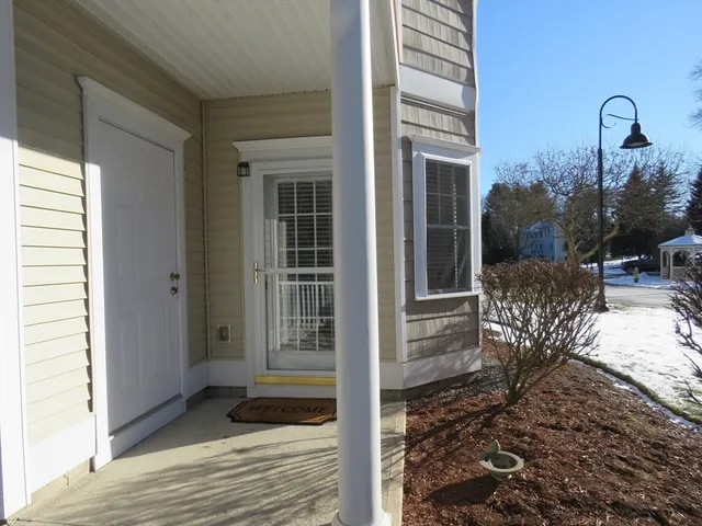 $549,900 | 5 Mission Road, Unit 107, Chelmsford, MA 01863