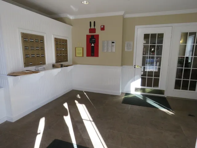 $549,900 | 5 Mission Road, Unit 107, Chelmsford, MA 01863