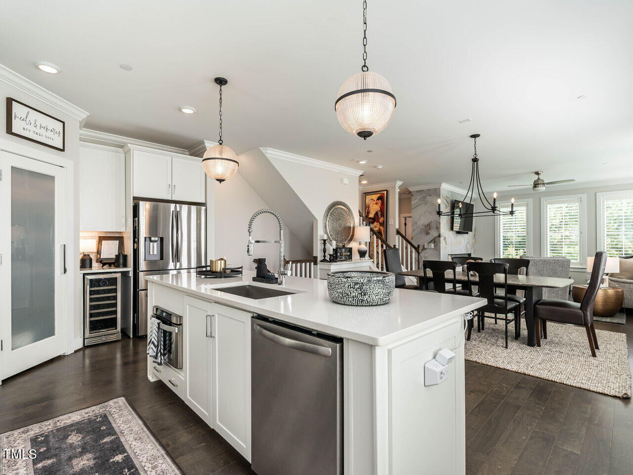 1610 Draper View Loop, Unit 101 Raleigh, NC 27608 - Photo 17 of 38