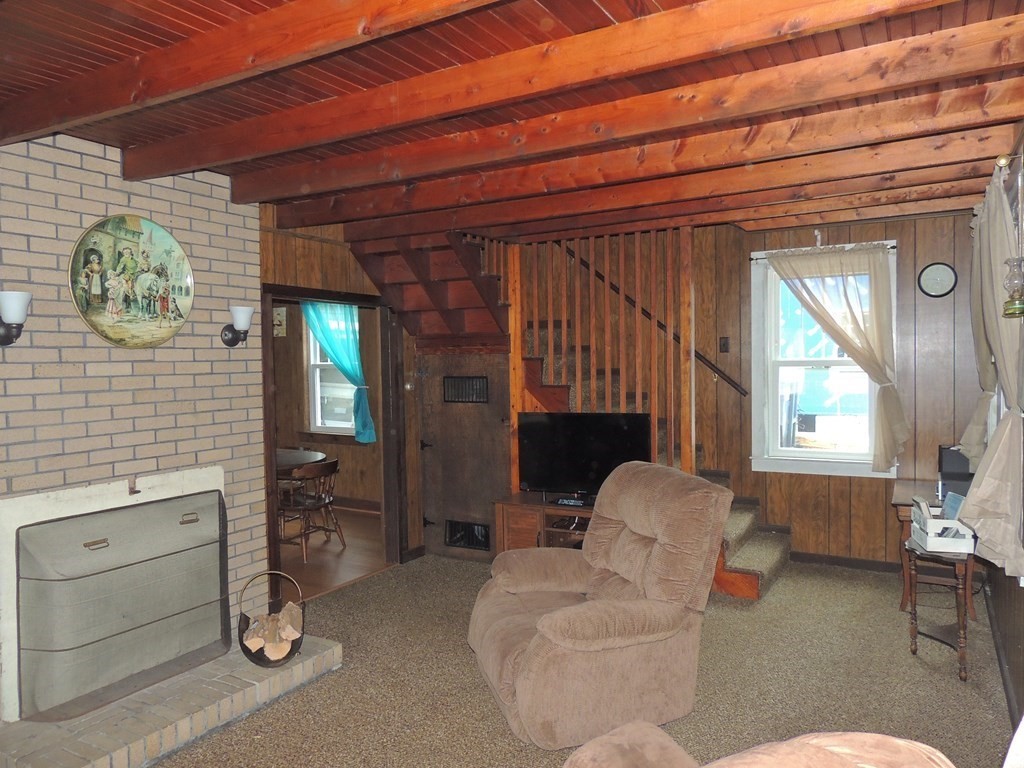 31 Bay Street Wareham, MA 02532 - Photo 11 of 16