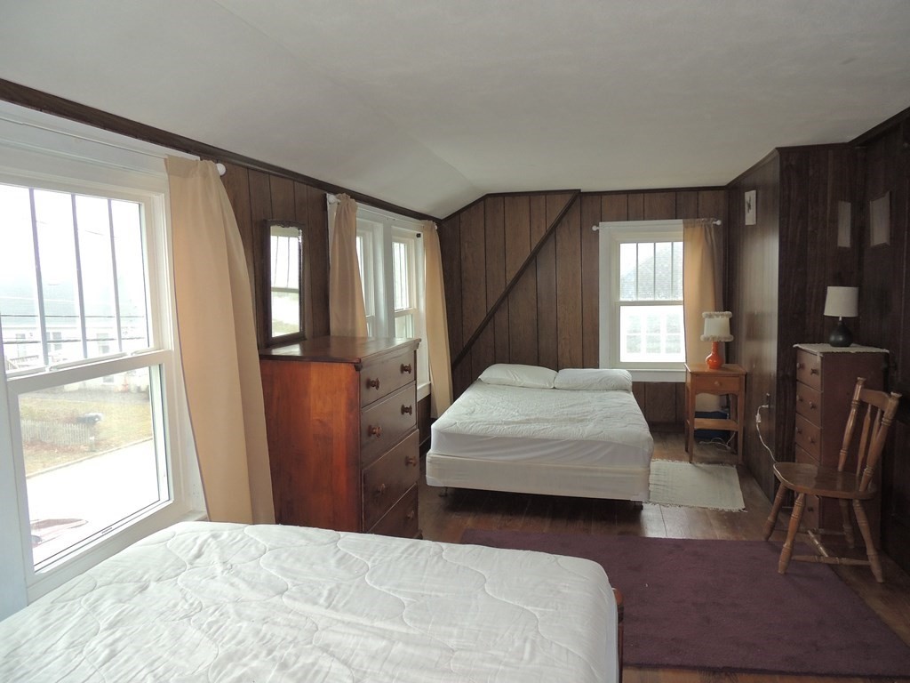 31 Bay Street Wareham, MA 02532 - Photo 15 of 16