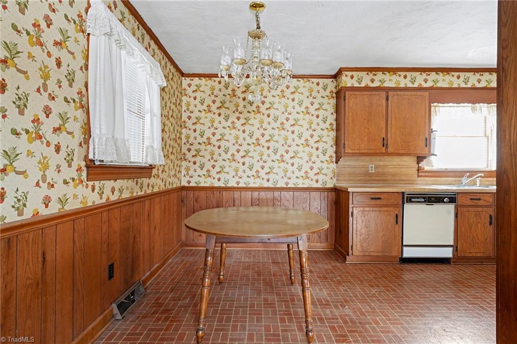 3369 Frye Bridge Road Clemmons, NC 27012 - Photo 6 of 20