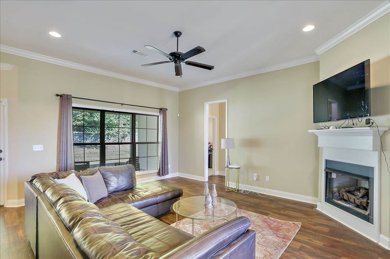 165 Harvey Circle Canton, MS 39046 - Photo 6 of 20 Photo 6