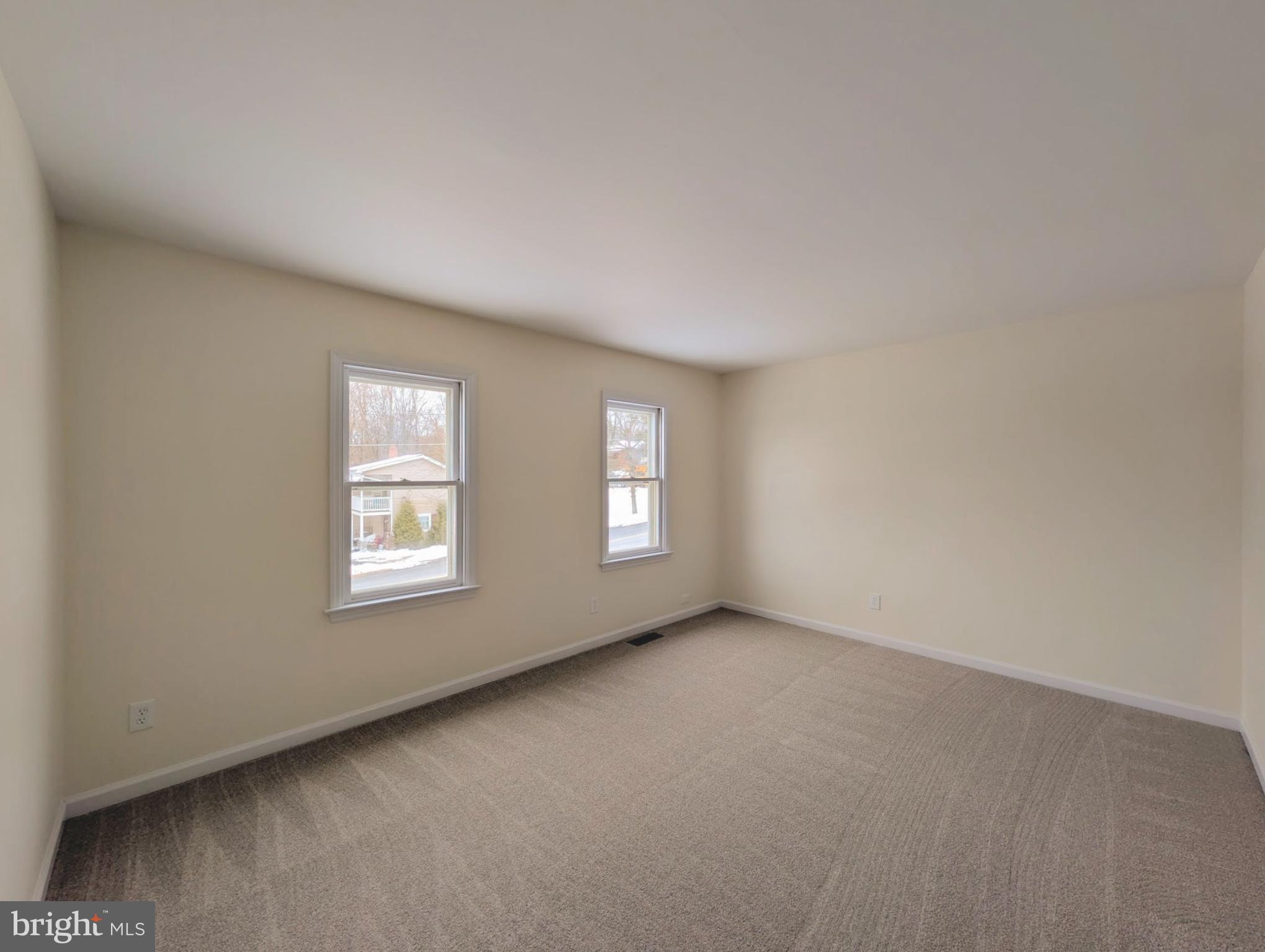 520 Pitney Road Columbia, PA 17512 - Photo 17 of 31 Downstairs bedroom #1