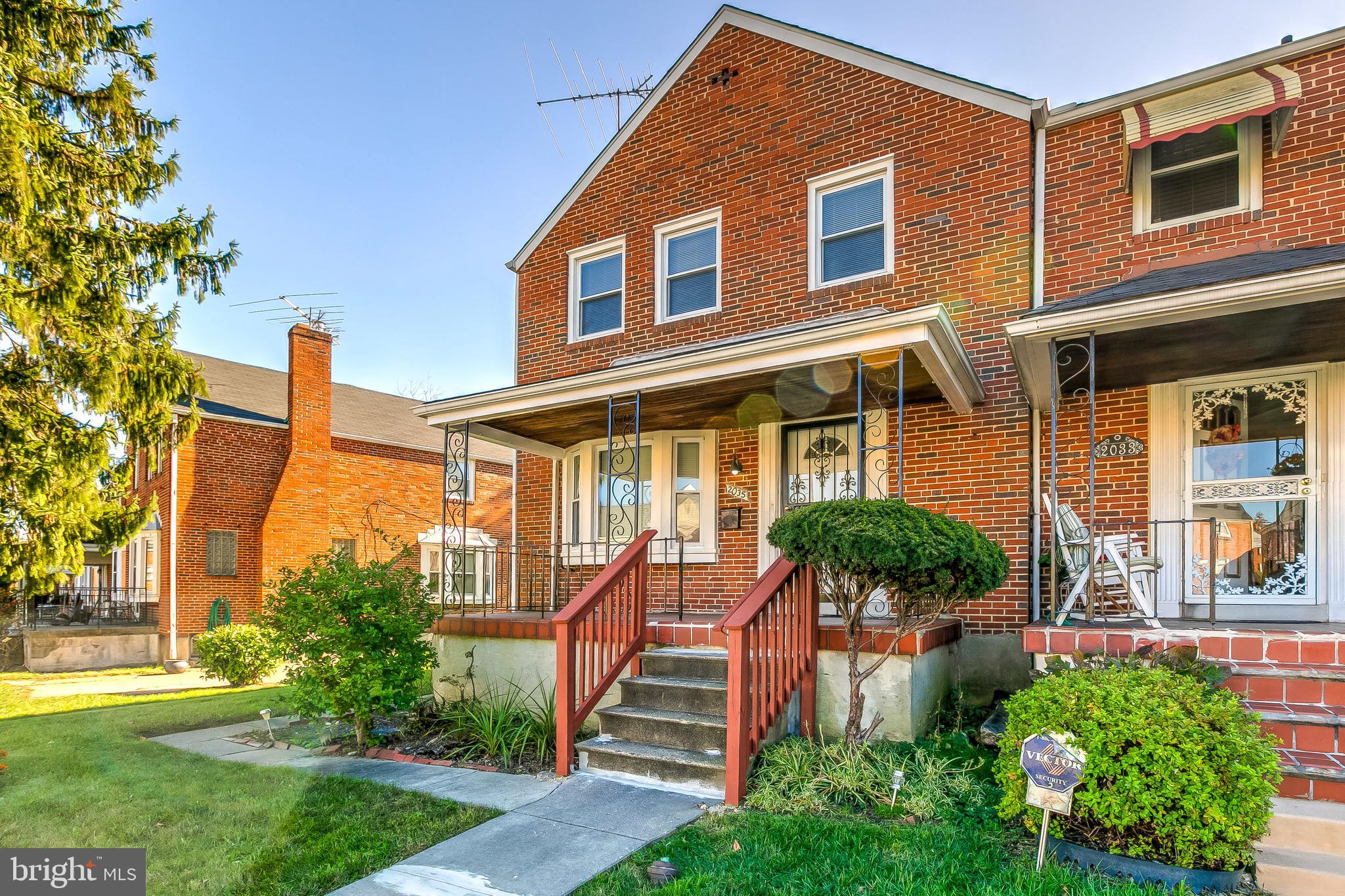 2035 Ramblewood Road Baltimore, MD 21239 - Photo 2 of 36