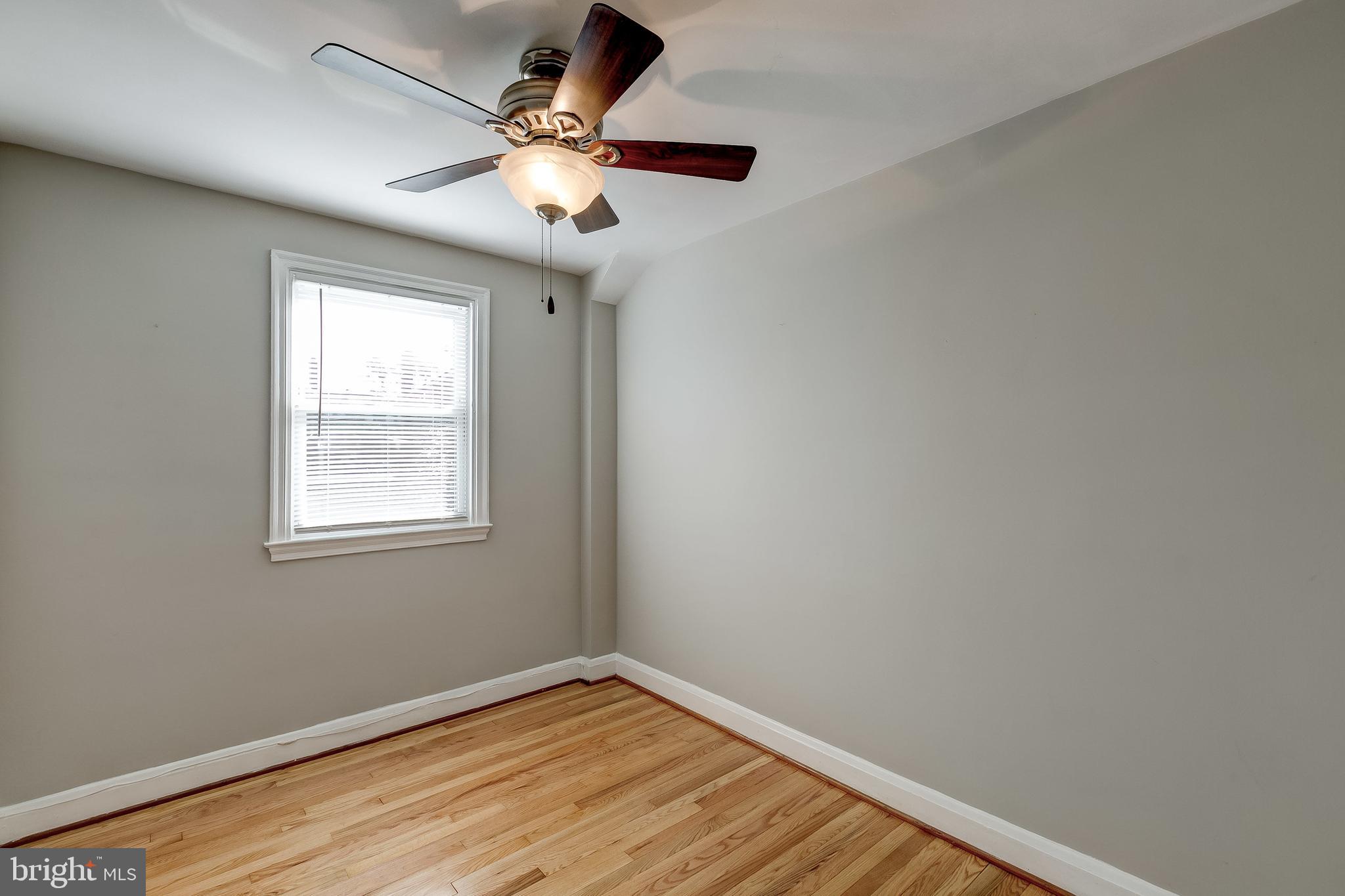 2035 Ramblewood Road Baltimore, MD 21239 - Photo 7 of 36