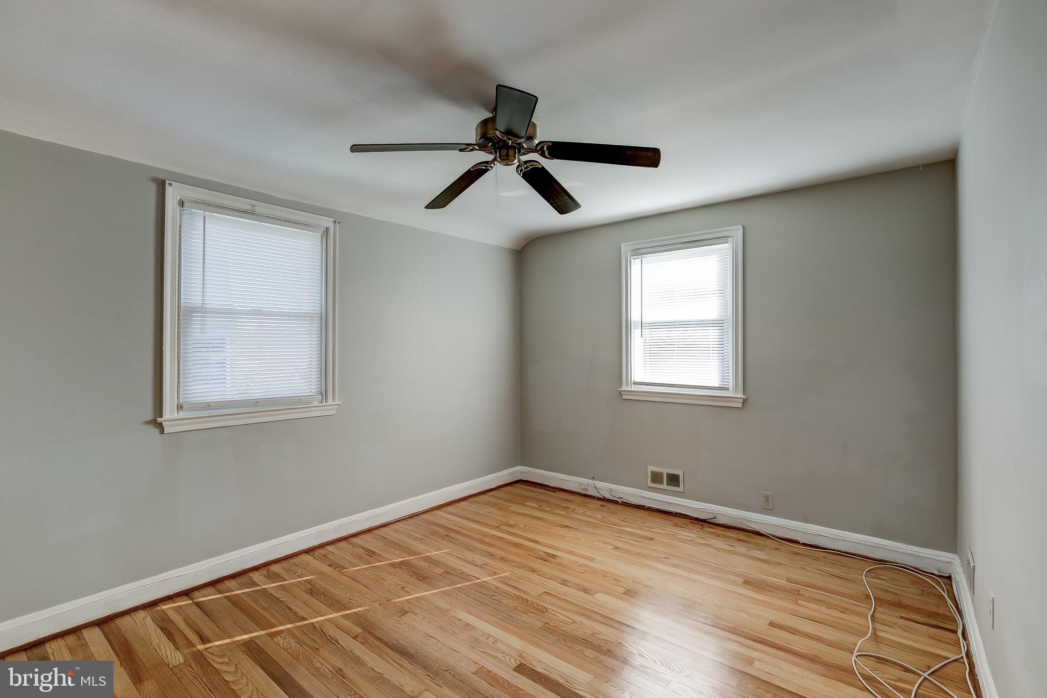 2035 Ramblewood Road Baltimore, MD 21239 - Photo 10 of 36