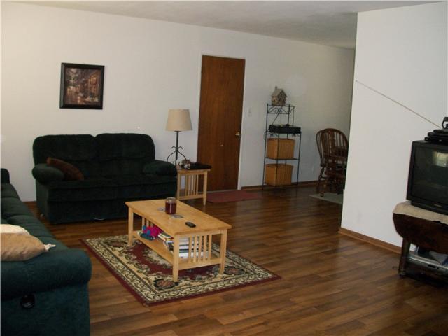 602 Emerson Road Carmel, IN 46032 - Photo 3 of 7 Gallery Image 3