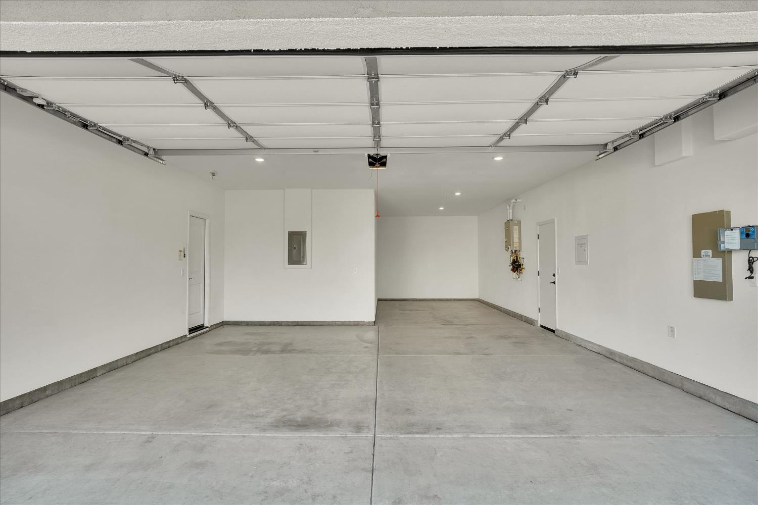 5280 Fandango Loop Roseville, CA 95747 - Photo 36 of 53 3 car tandem garage. Tankless water heater