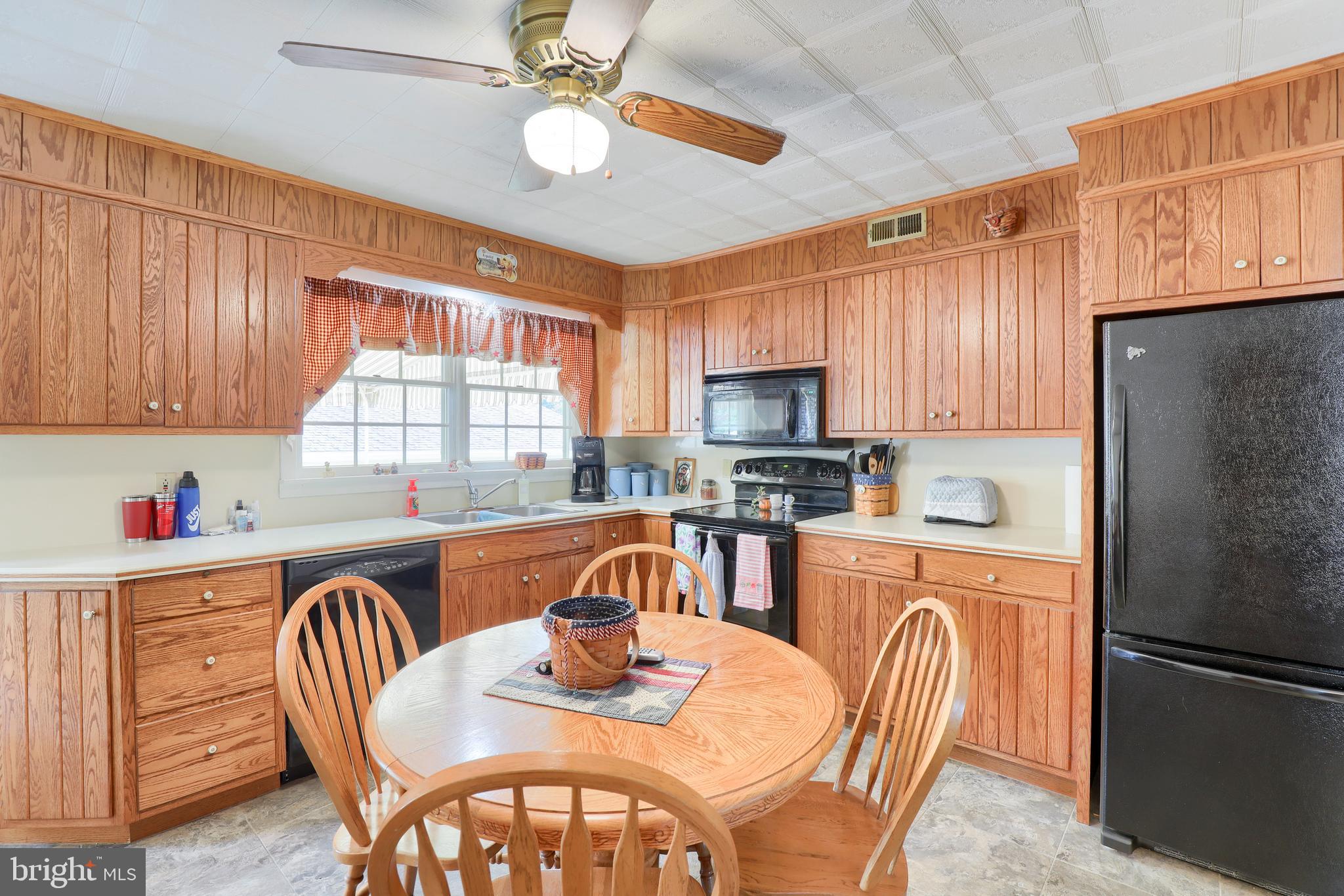 80 West Oregon Road Lititz, PA 17543 - Photo 9 of 26