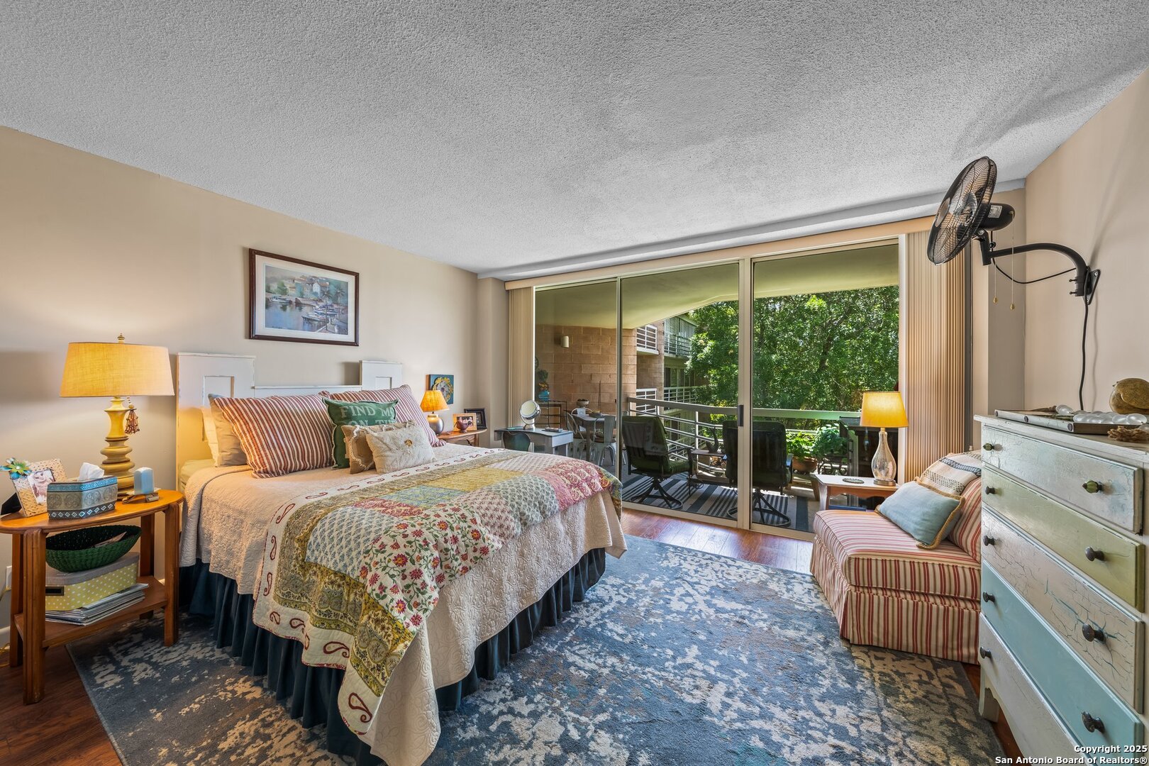 1000 Guadalupe Street, Unit 3B G1 Kerrville, TX 78028 - Photo 17 of 39 a bedroom with a bed and a couch