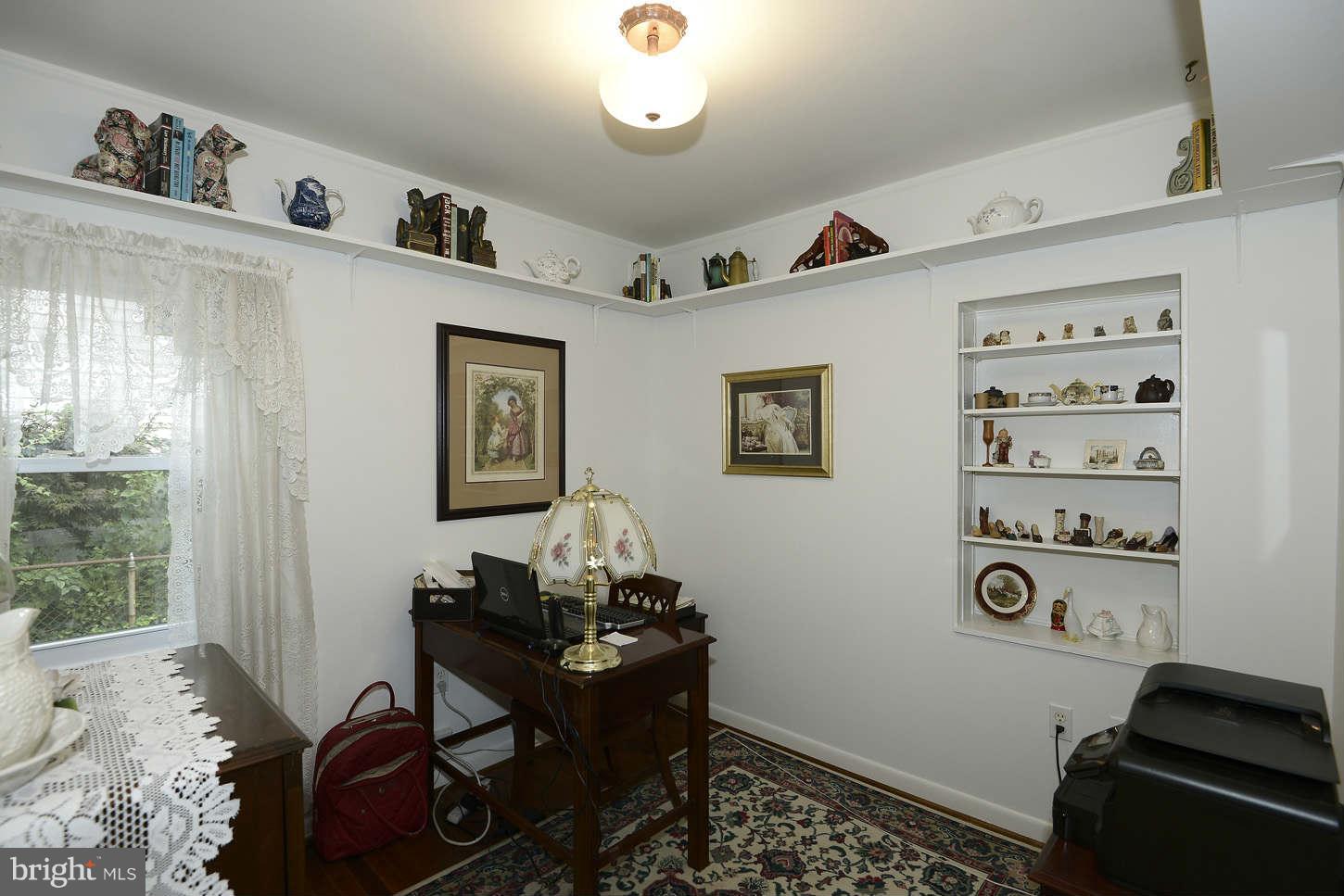 12110 Selfridge Road Silver Spring, MD 20906 - Photo 8 of 26 Bedroom