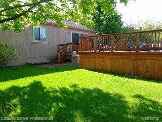 1556 Parke Street Rochester, MI 48307 - Photo 16 of 16 Parke back yard 2