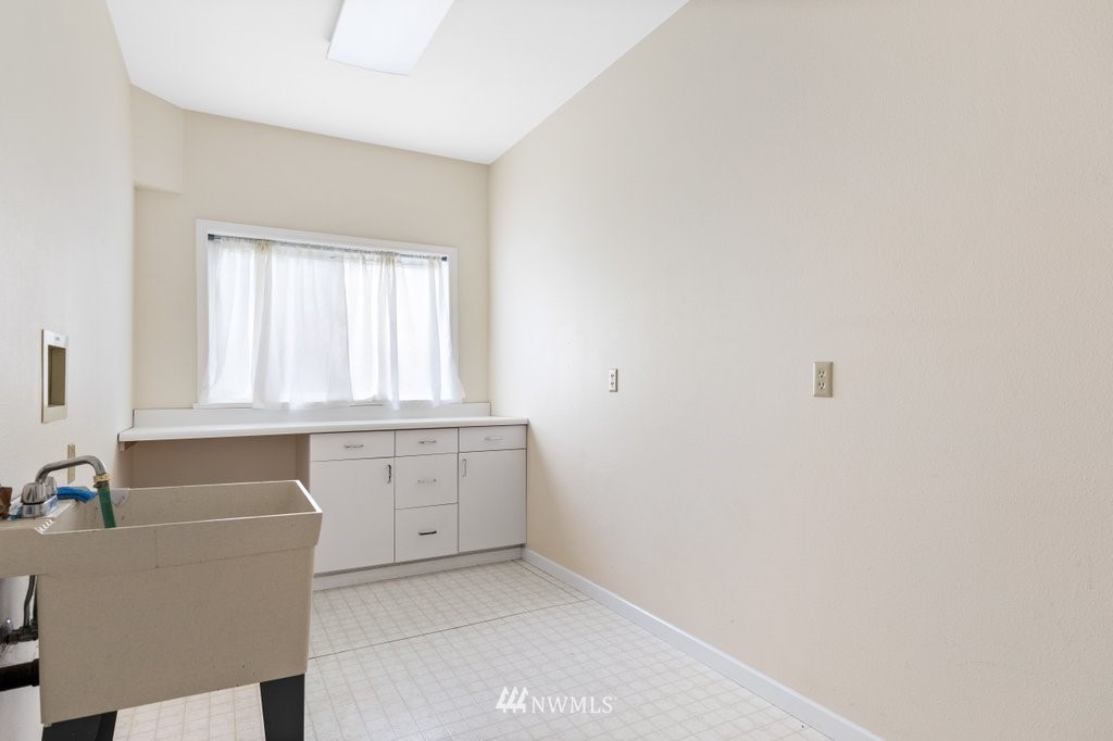 3428 Green Road Oak Harbor, WA 98277 - Photo 29 of 38 Gallery Image 29